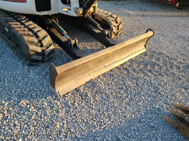 image for item MJ9413 2008 Bobcat 430HAG  mini excavator