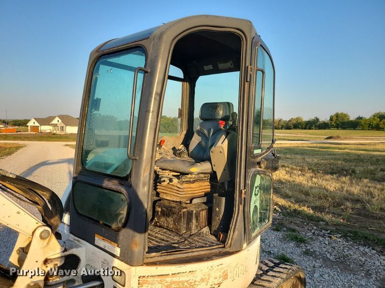 image for item MJ9413 2008 Bobcat 430HAG  mini excavator