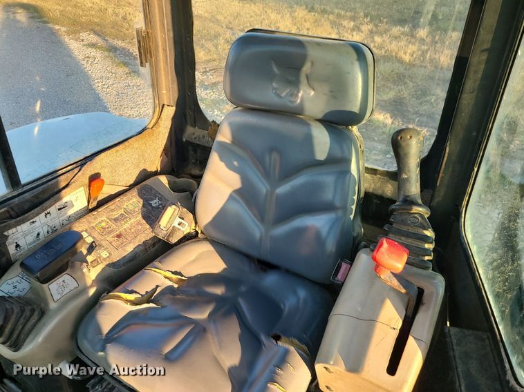 image for item MJ9413 2008 Bobcat 430HAG  mini excavator