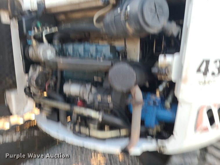 image for item MJ9413 2008 Bobcat 430HAG  mini excavator