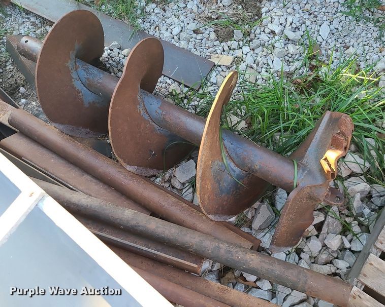 image for item MJ9414 Bobcat  skid steer auger