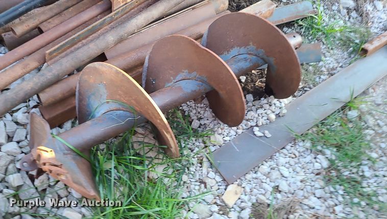 image for item MJ9414 Bobcat  skid steer auger