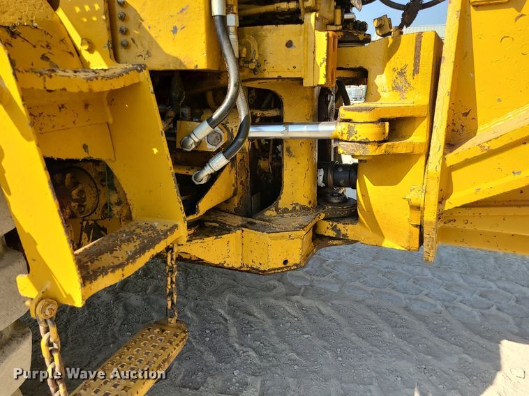 image for item MJ9421 1996 Caterpillar D400D haul truck