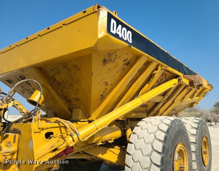 image for item MJ9421 1996 Caterpillar D400D haul truck