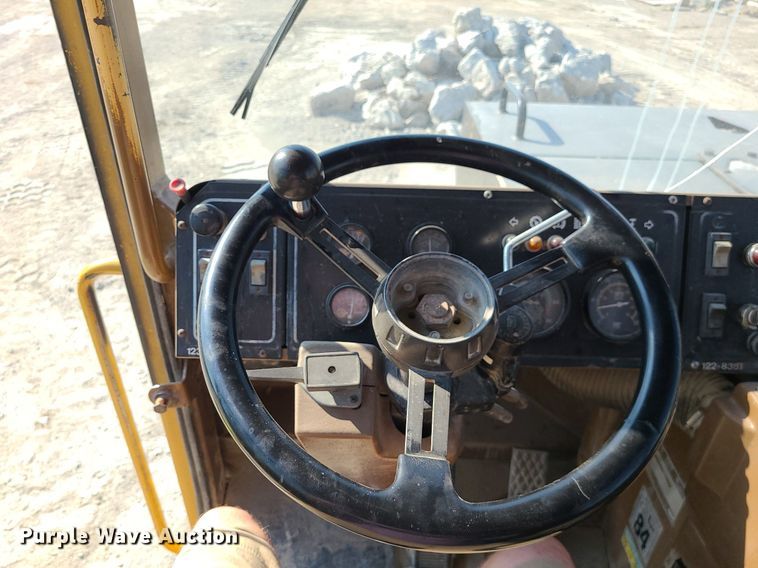 image for item MJ9421 1996 Caterpillar D400D haul truck