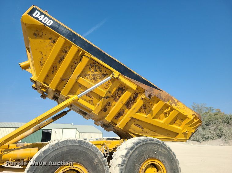 image for item MJ9421 1996 Caterpillar D400D haul truck