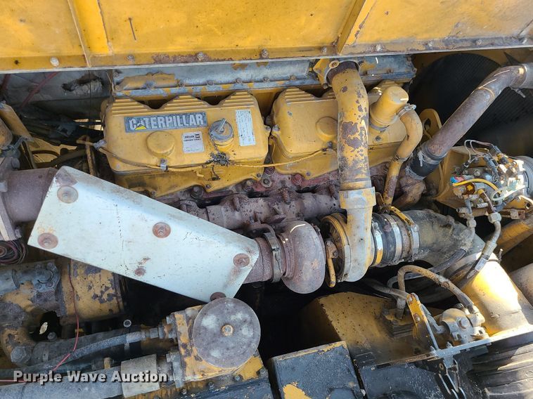 image for item MJ9421 1996 Caterpillar D400D haul truck