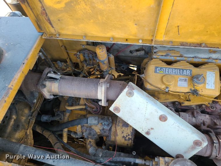 image for item MJ9421 1996 Caterpillar D400D haul truck