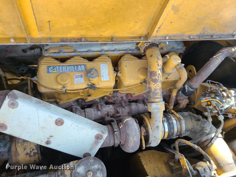 image for item MJ9421 1996 Caterpillar D400D haul truck