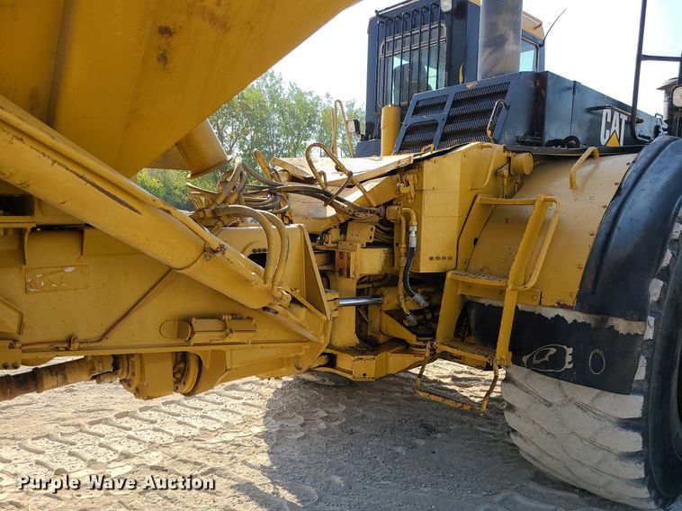 image for item MJ9422 1996 Caterpillar  D400D haul truck