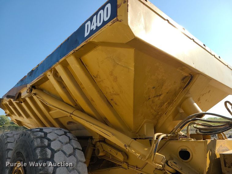 image for item MJ9422 1996 Caterpillar  D400D haul truck