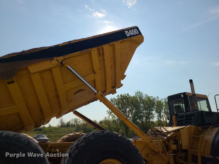 image for item MJ9422 1996 Caterpillar  D400D haul truck