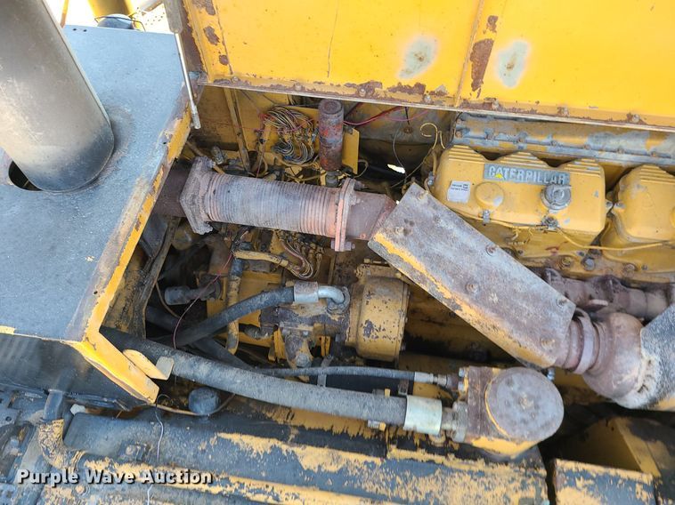 image for item MJ9422 1996 Caterpillar  D400D haul truck