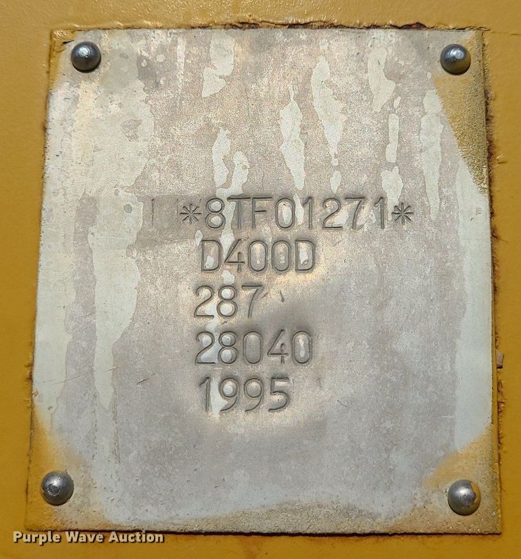 image for item MJ9422 1996 Caterpillar  D400D haul truck