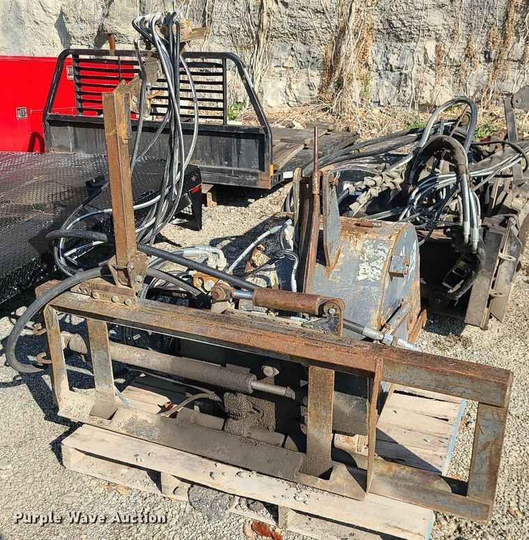 image for item MJ9429 Coneqtec AP450  skid steer cold planer