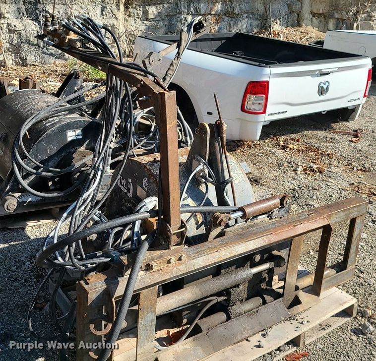 image for item MJ9429 Coneqtec AP450  skid steer cold planer