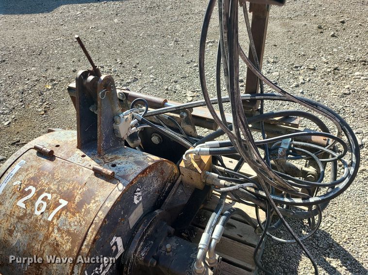 image for item MJ9429 Coneqtec AP450  skid steer cold planer