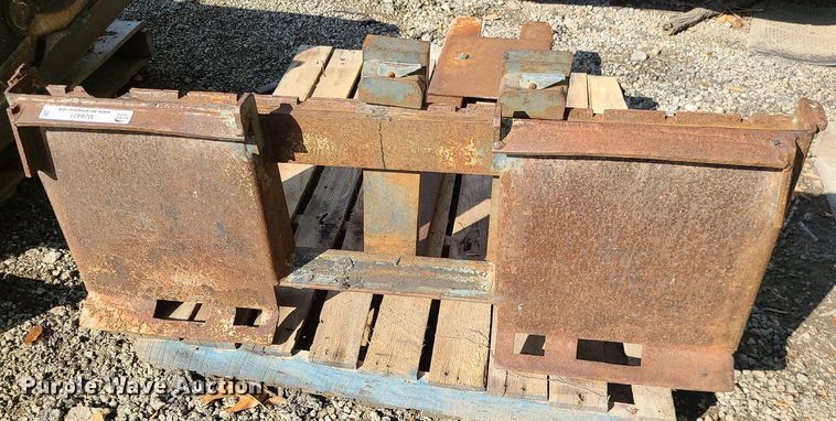 image for item MJ9431 Skid steer forks