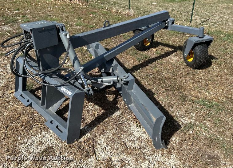 image for item MO9052 Skid steer grader