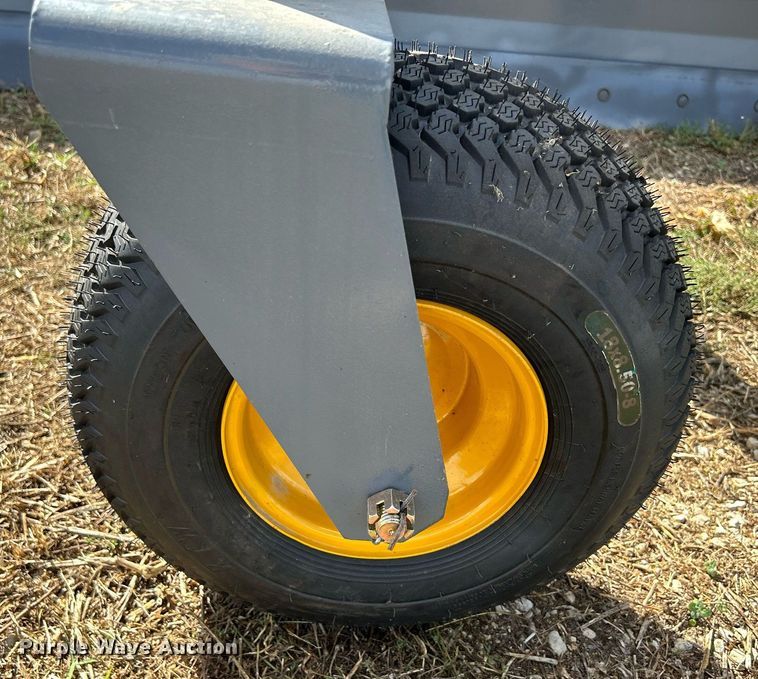 image for item MO9052 Skid steer grader