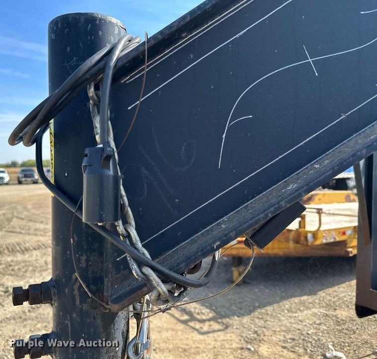 image for item MQ9449 2001 Load Trail  equipment trailer