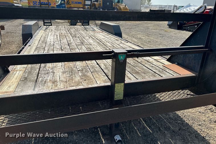 image for item MQ9449 2001 Load Trail  equipment trailer