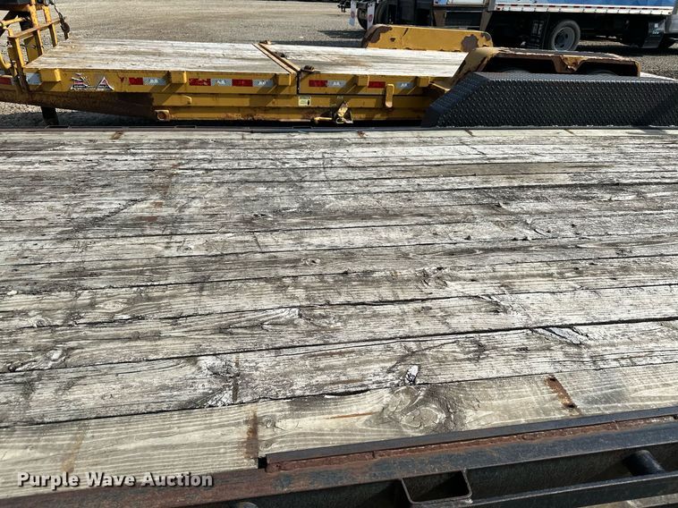 image for item MQ9449 2001 Load Trail  equipment trailer