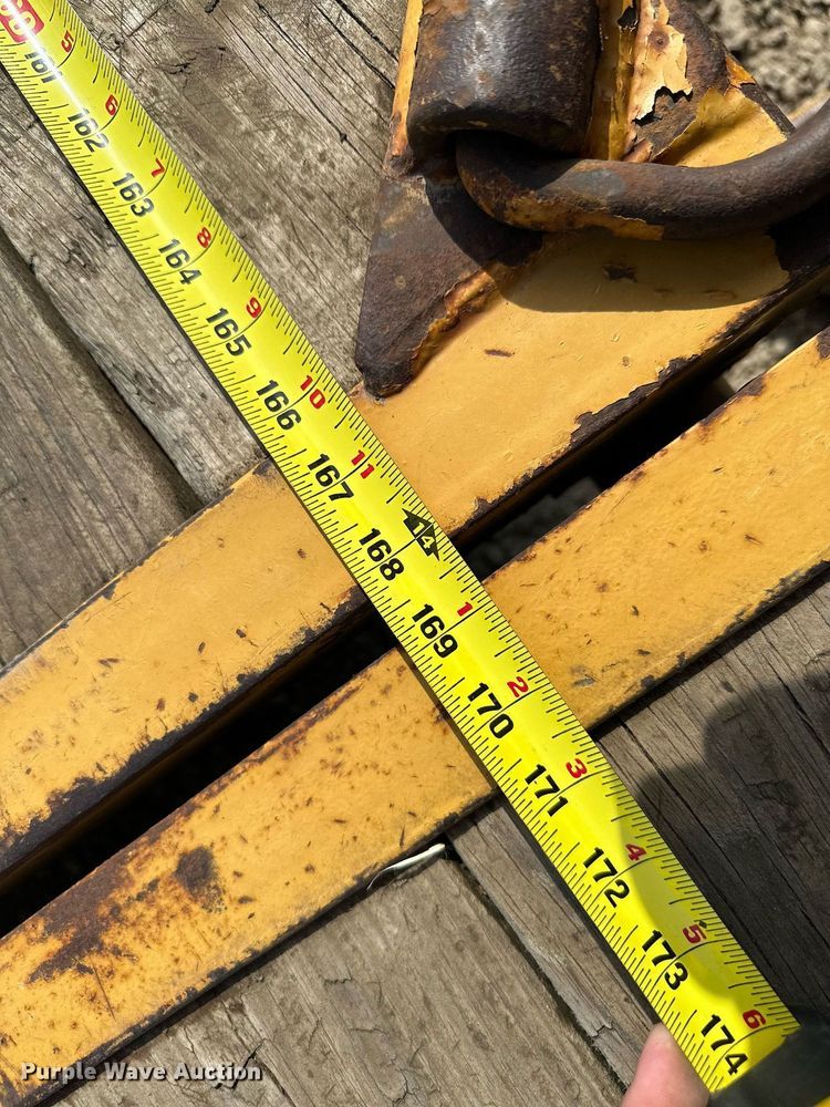 image for item MQ9450 2014 Behnke  tilt deck equipment trailer