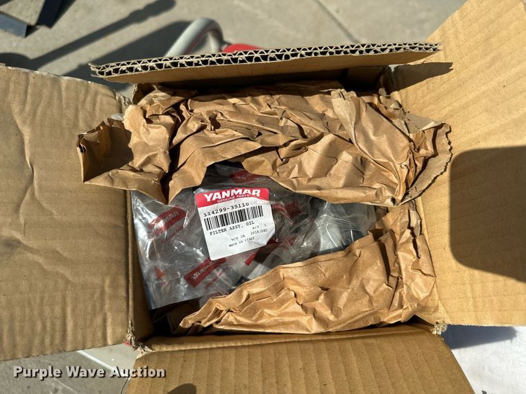 image for item MQ9453 Yanmar YDG5500W-6EI  generator