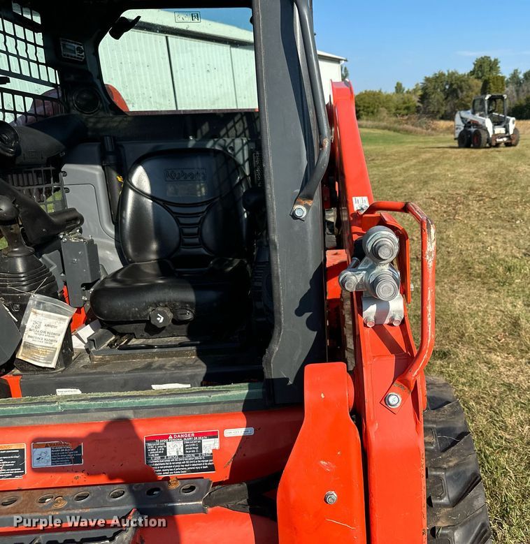 image for item MQ9457 2021 Kubota SSV65  skid steer loader