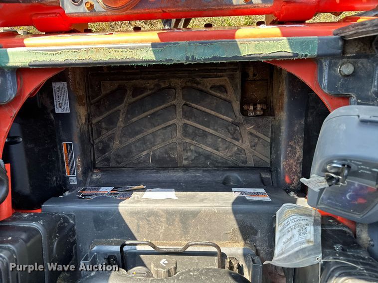 image for item MQ9457 2021 Kubota SSV65  skid steer loader