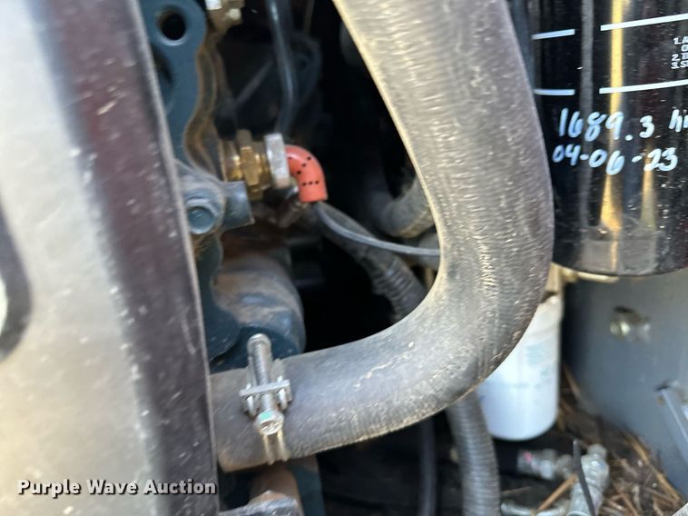 image for item MQ9457 2021 Kubota SSV65  skid steer loader