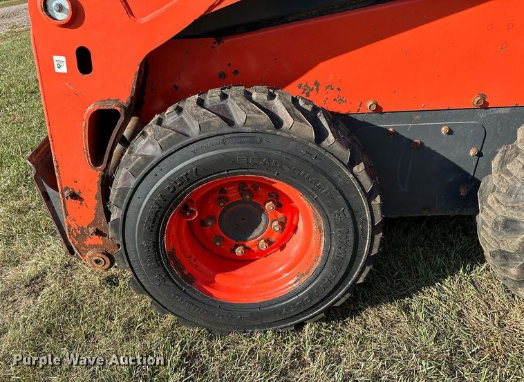 image for item MQ9457 2021 Kubota SSV65  skid steer loader