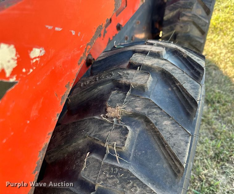 image for item MQ9457 2021 Kubota SSV65  skid steer loader