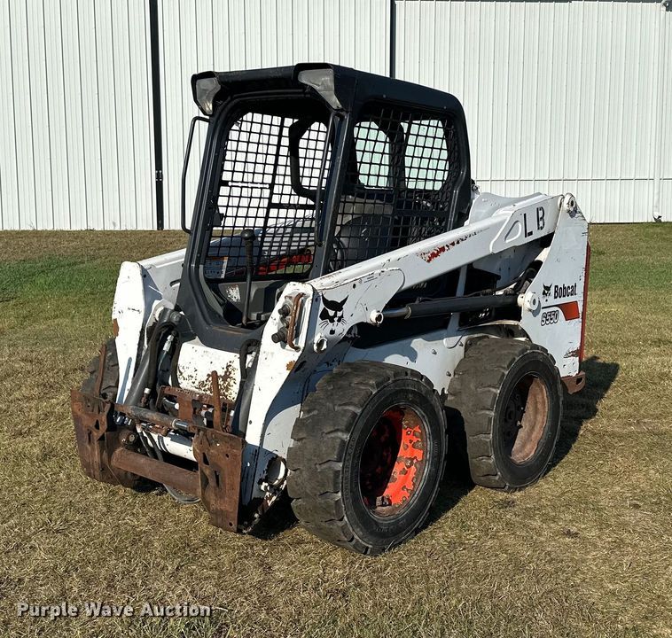 image for item MQ9458 2019 Bobcat S550  skid steer loader
