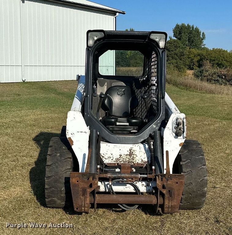 image for item MQ9458 2019 Bobcat S550  skid steer loader