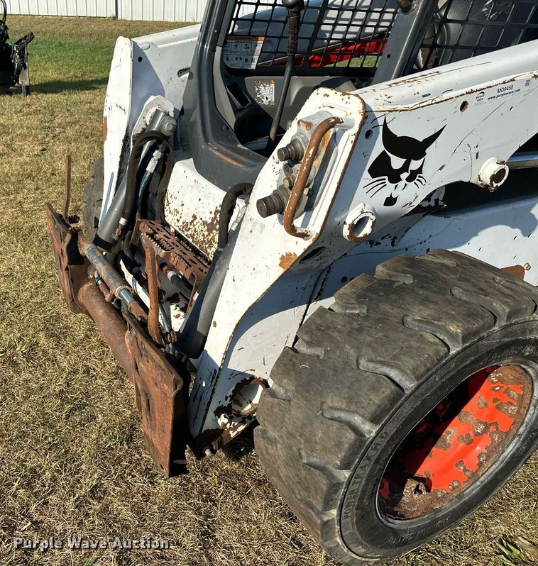 image for item MQ9458 2019 Bobcat S550  skid steer loader
