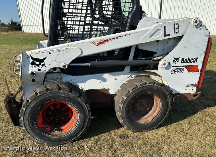 image for item MQ9458 2019 Bobcat S550  skid steer loader