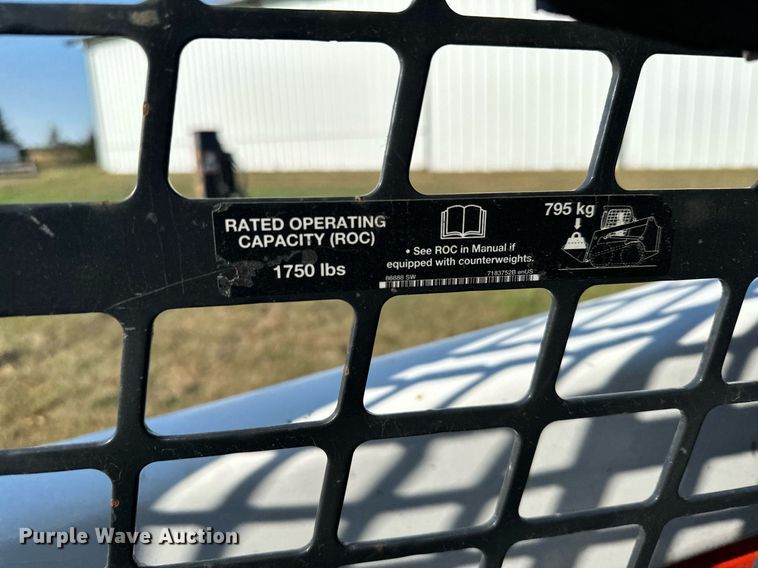 image for item MQ9458 2019 Bobcat S550  skid steer loader