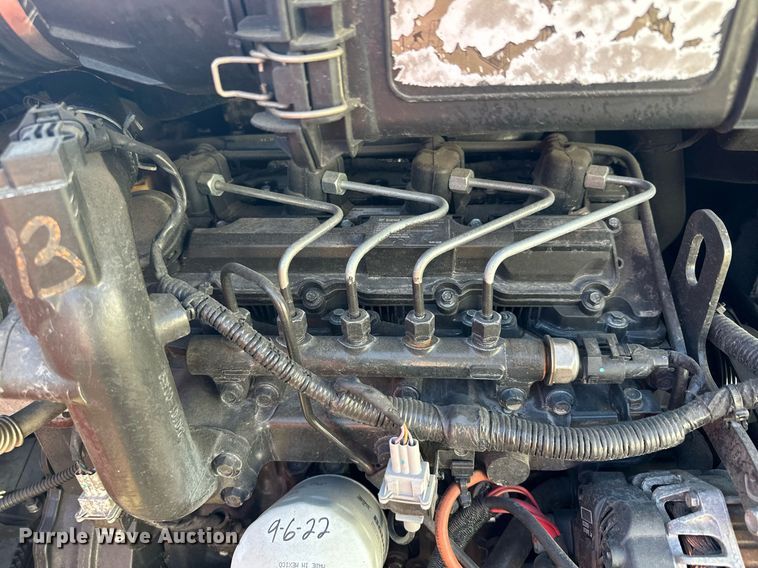 image for item MQ9458 2019 Bobcat S550  skid steer loader