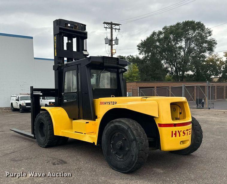 image for item MQ9463 Hyster H300B  forklift