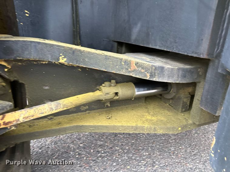 image for item MQ9463 Hyster H300B  forklift