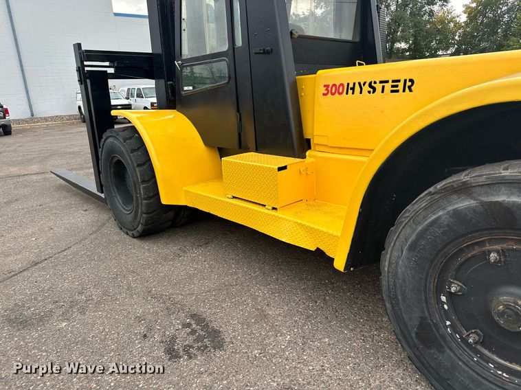 image for item MQ9463 Hyster H300B  forklift