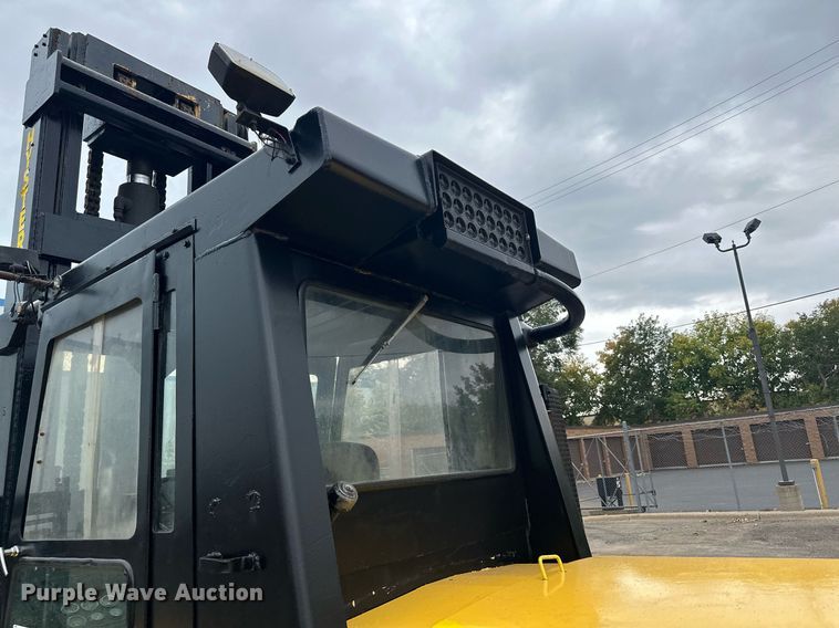 image for item MQ9463 Hyster H300B  forklift