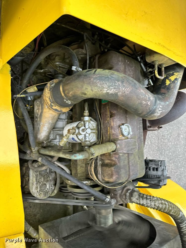 image for item MQ9463 Hyster H300B  forklift