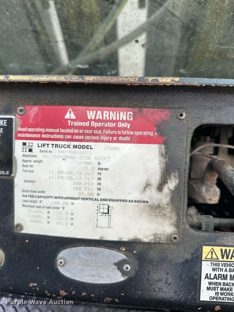 image for item MQ9463 Hyster H300B  forklift