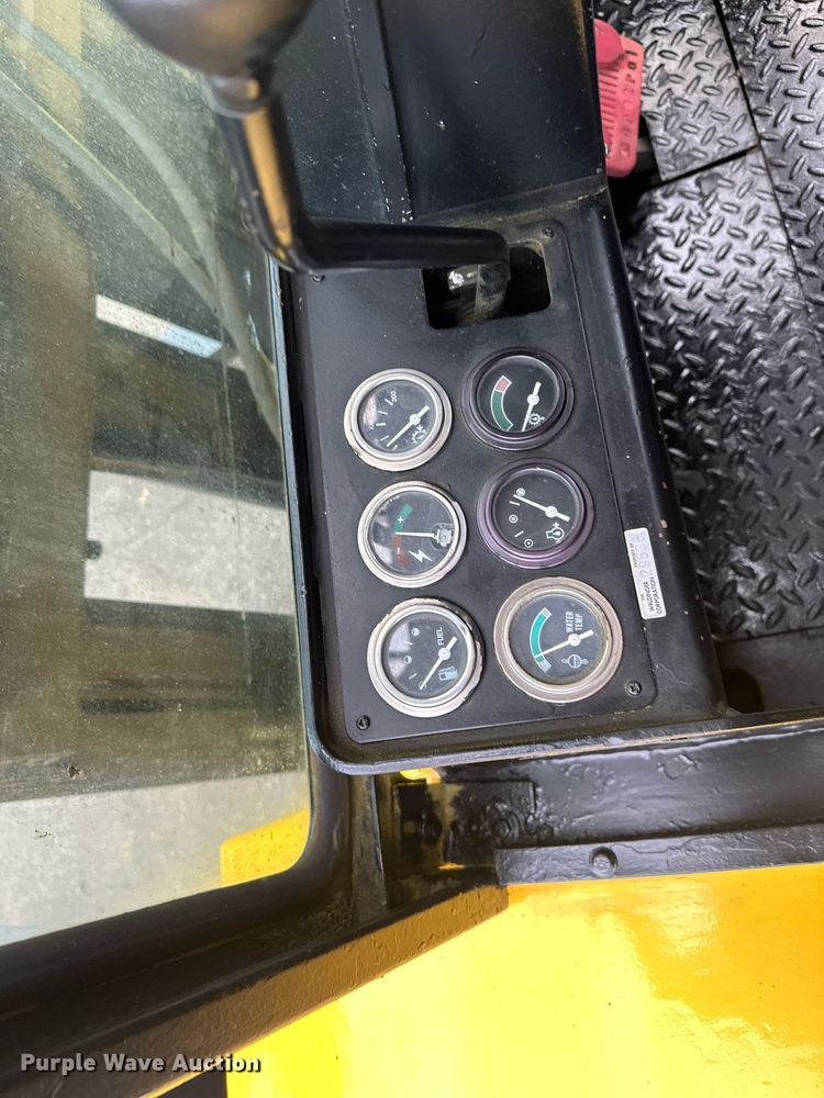 image for item MQ9463 Hyster H300B  forklift