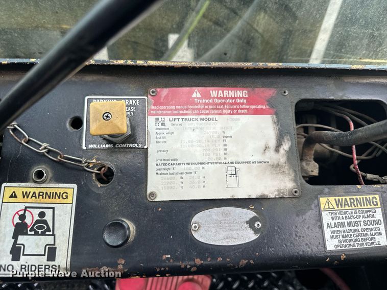 image for item MQ9463 Hyster H300B  forklift