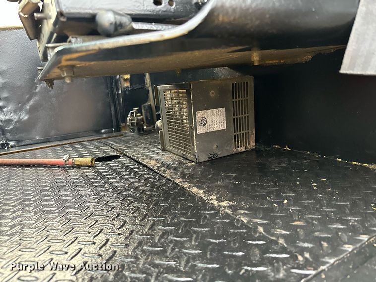 image for item MQ9463 Hyster H300B  forklift