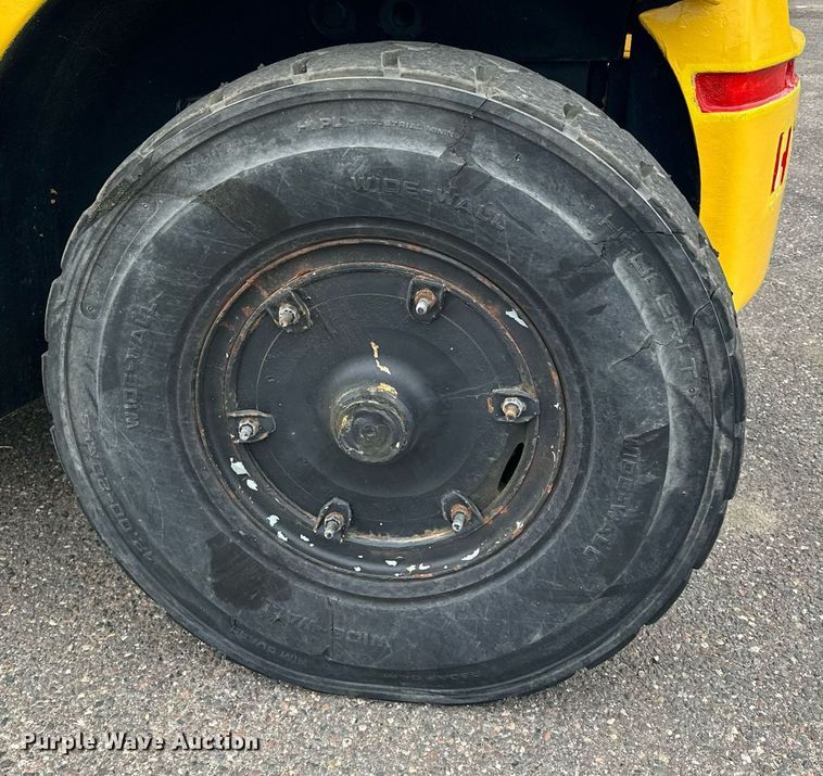 image for item MQ9463 Hyster H300B  forklift